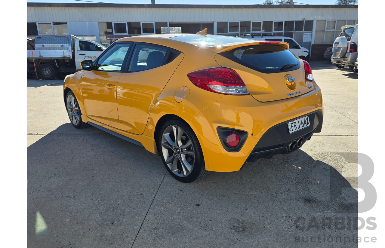 8/2015 Hyundai Veloster SR Turbo FS4 SERIES 2 3d Coupe Yellow Turbo 1.6L