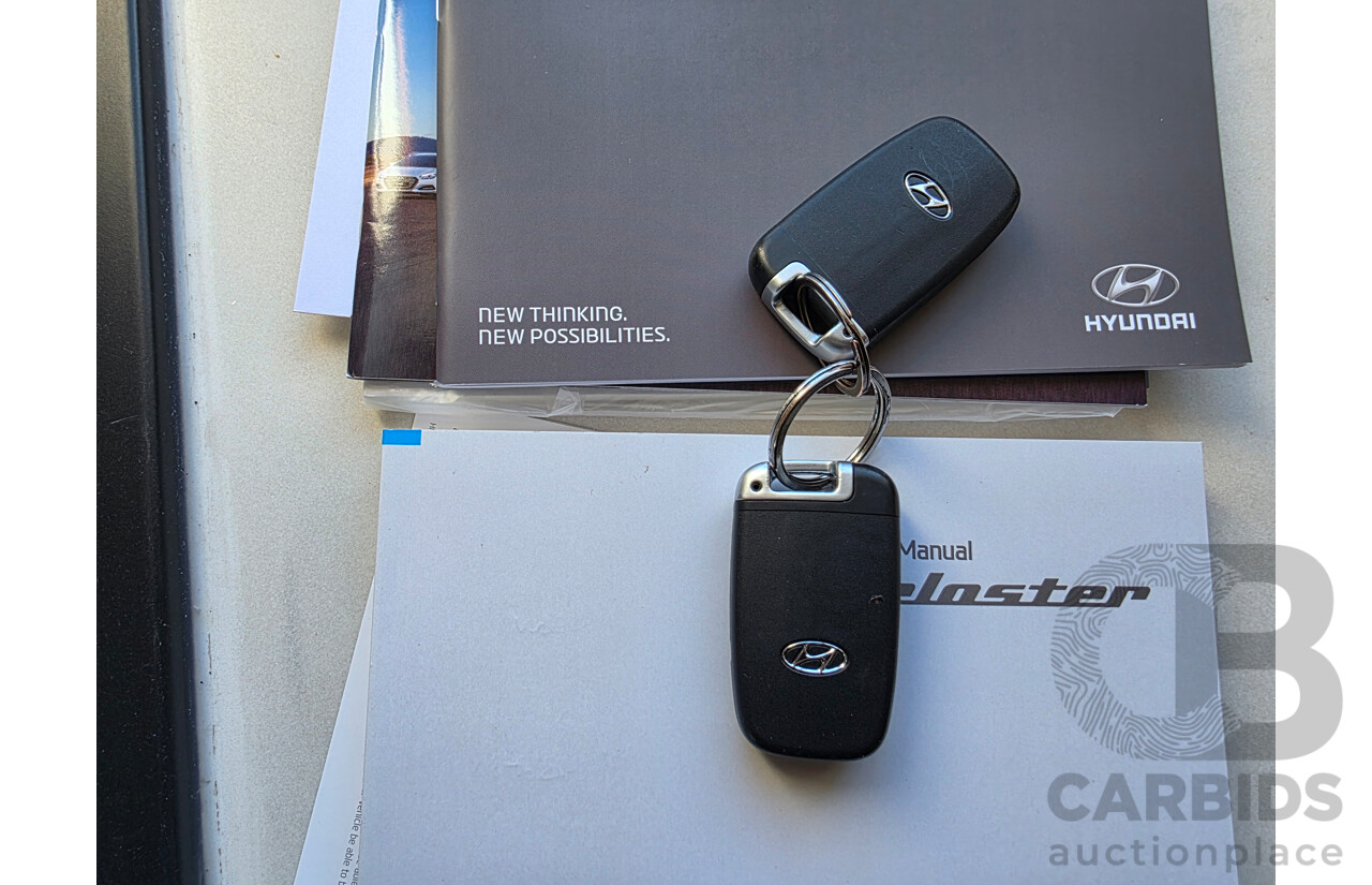 8/2015 Hyundai Veloster SR Turbo FS4 SERIES 2 3d Coupe Yellow Turbo 1.6L