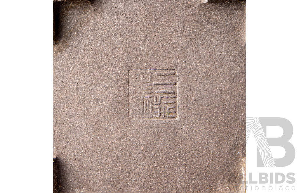 Chinese Yi Xing Teapot, Sancai Glazed Tang Style Ceramic Horse Figure, Composite Guan Yu and Elephant Group with Stand