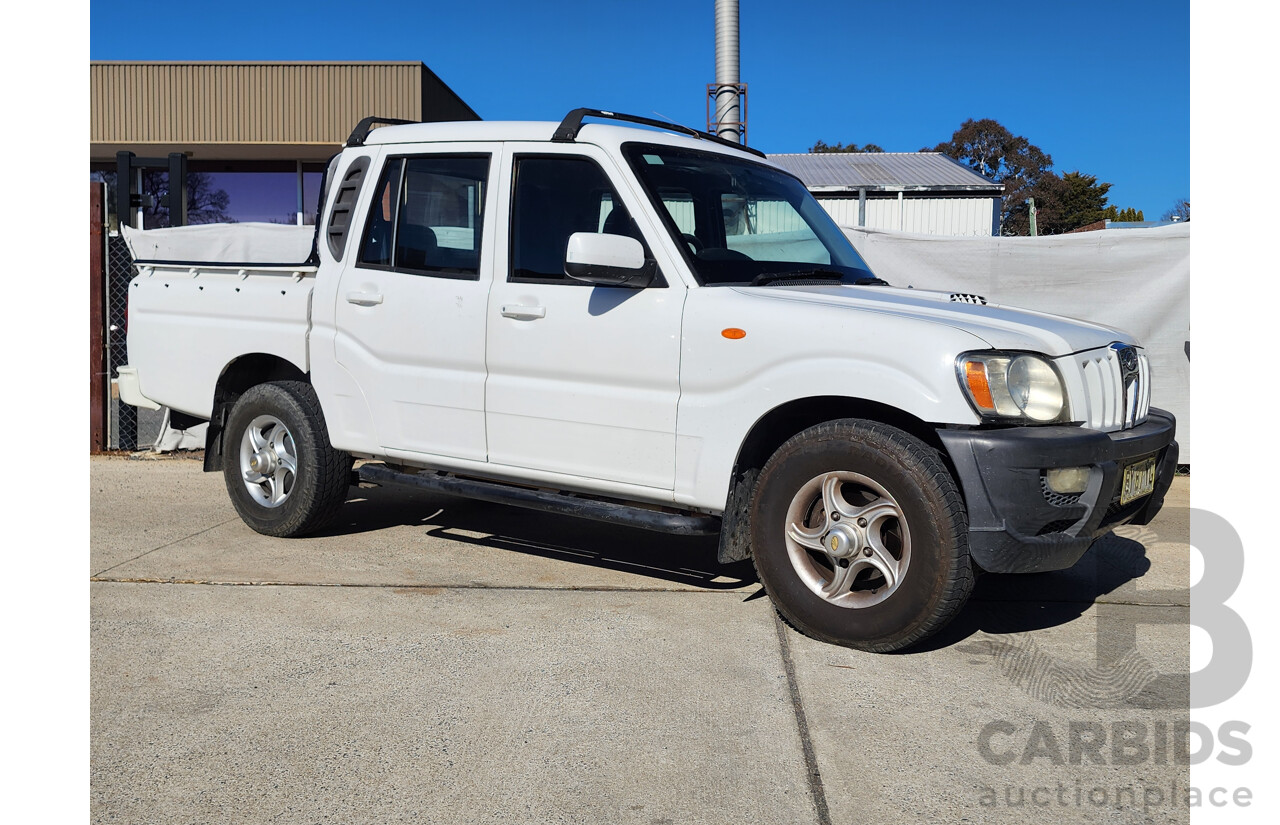 4/2015 Mahindra Pik-Up (4x4) S5 11 UPGRADE Double Cab Utility White 2.2L