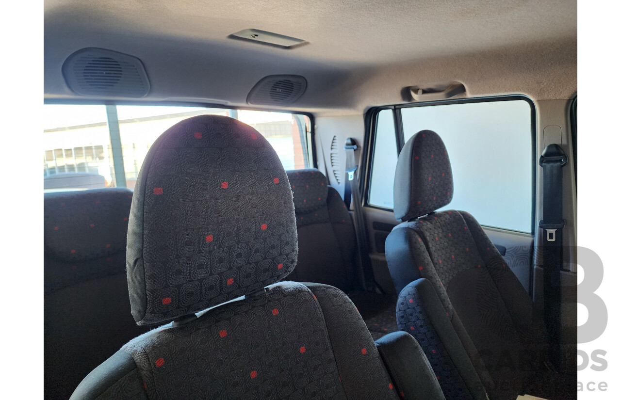 4/2015 Mahindra Pik-Up (4x4) S5 11 UPGRADE Double Cab Utility White 2.2L