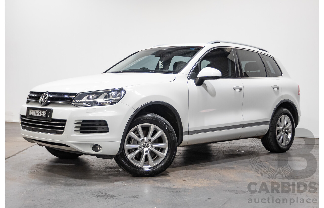 06/2014 Volkswagen Touareg 150 TDI (AWD) 7P MY14 4D Wagon White Turbo Diesel 3.0L