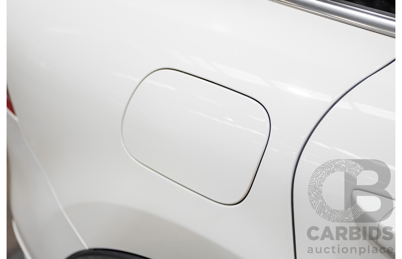 06/2014 Volkswagen Touareg 150 TDI (AWD) 7P MY14 4D Wagon White Turbo Diesel 3.0L