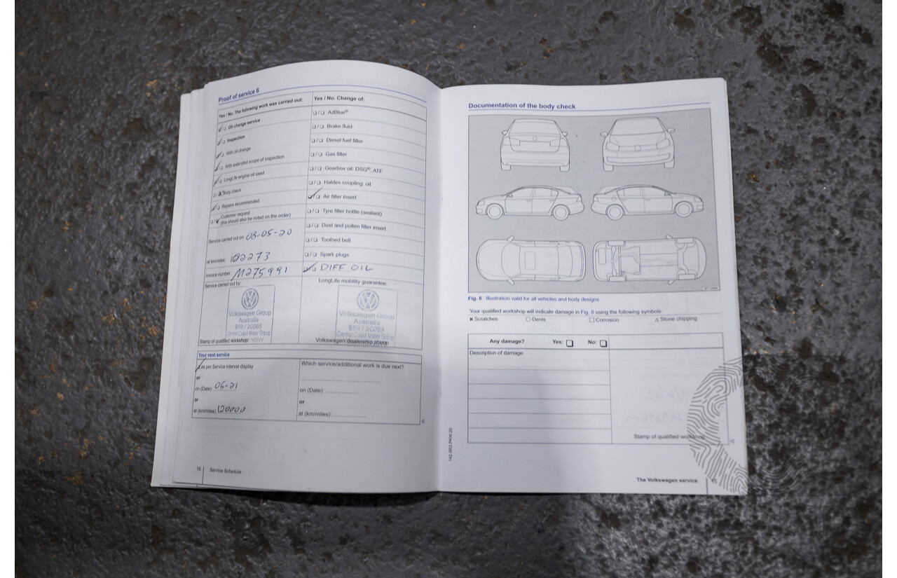 06/2014 Volkswagen Touareg 150 TDI (AWD) 7P MY14 4D Wagon White Turbo Diesel 3.0L