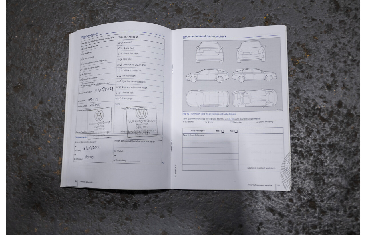 06/2014 Volkswagen Touareg 150 TDI (AWD) 7P MY14 4D Wagon White Turbo Diesel 3.0L