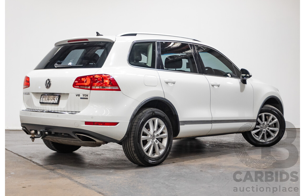 06/2014 Volkswagen Touareg 150 TDI (AWD) 7P MY14 4D Wagon White Turbo Diesel 3.0L