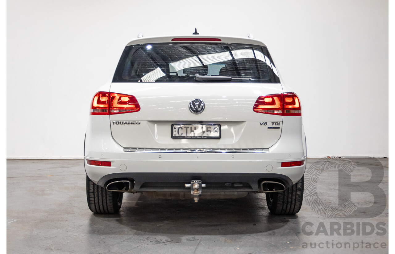 06/2014 Volkswagen Touareg 150 TDI (AWD) 7P MY14 4D Wagon White Turbo Diesel 3.0L
