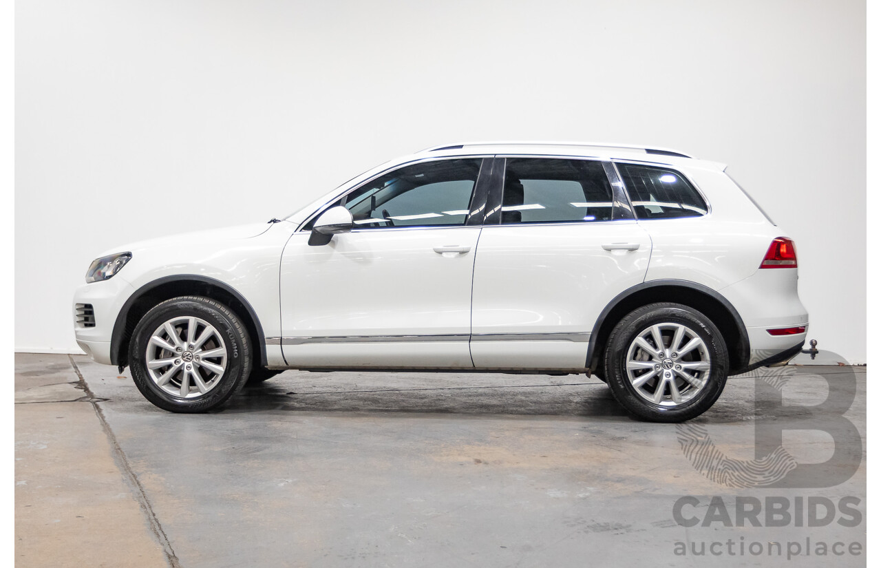 06/2014 Volkswagen Touareg 150 TDI (AWD) 7P MY14 4D Wagon White Turbo Diesel 3.0L