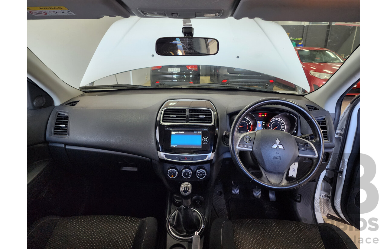 4/2015 Mitsubishi ASX LS (2wd) XB MY15 4d Wagon White 2.0L