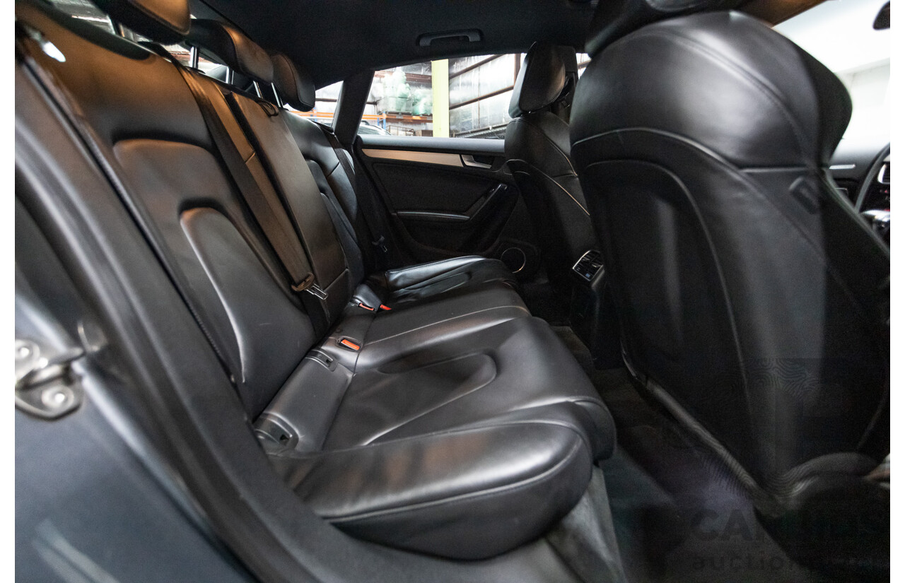 12/2013 Audi A5 Sportback 2.0 TFSI Quattro 8T S-Line Pack (AWD) MY14 5d Hatchback Grey Turbo 2.0L