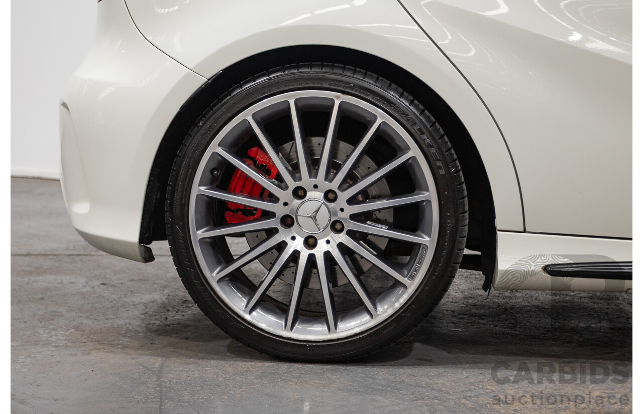 1/2014 Mercedes-Benz A45 AMG 176 (AWD) MY14 5d Hatchback White Turbo 2.0L