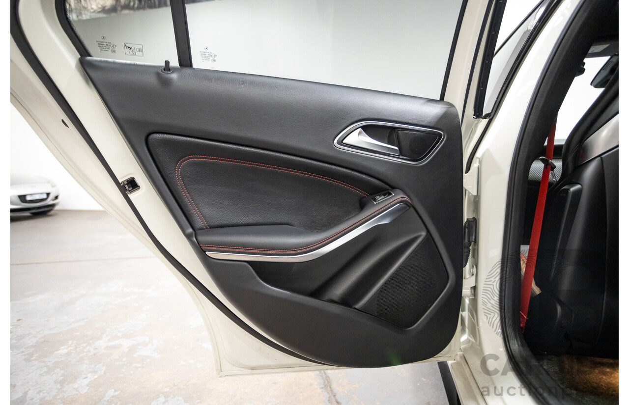 1/2014 Mercedes-Benz A45 AMG 176 (AWD) MY14 5d Hatchback White Turbo 2.0L