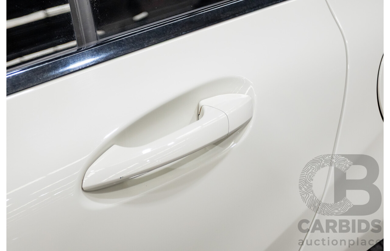 1/2014 Mercedes-Benz A45 AMG 176 (AWD) MY14 5d Hatchback White Turbo 2.0L