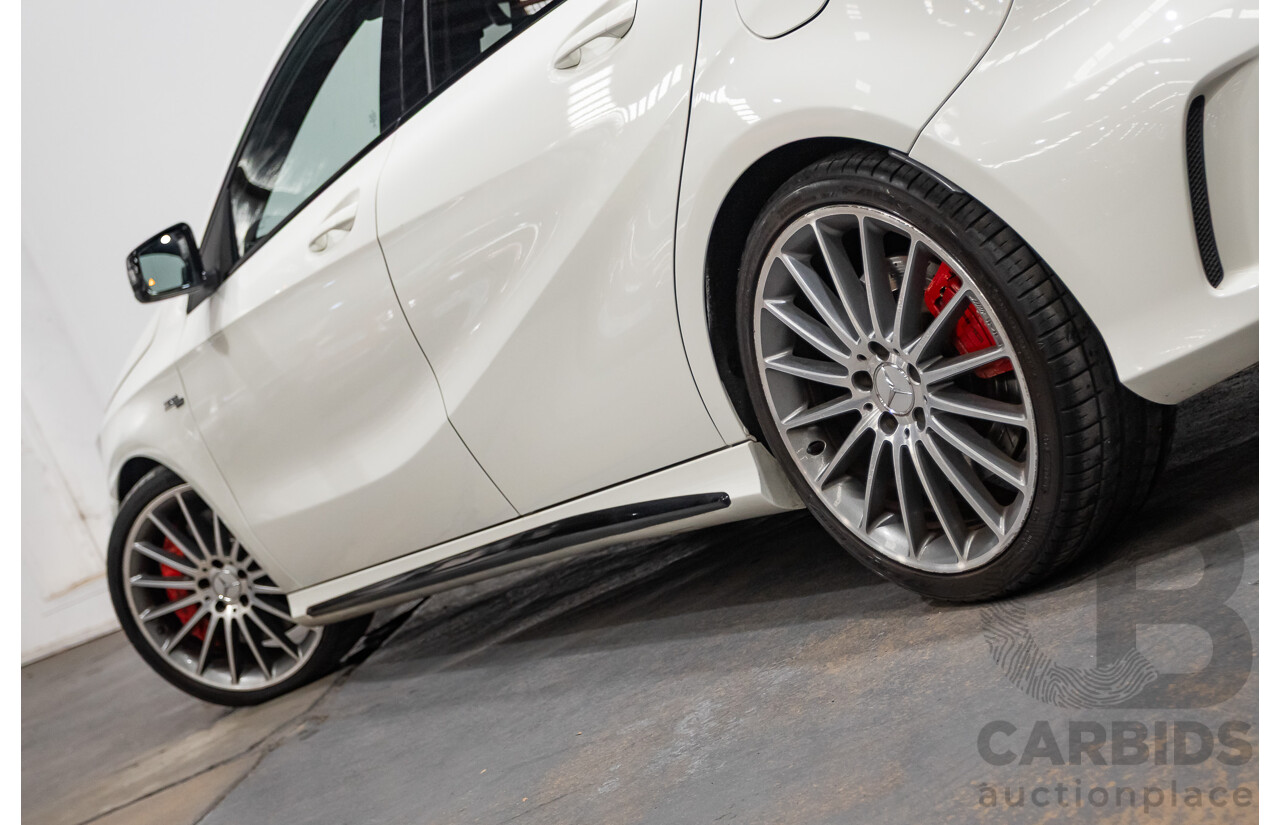 1/2014 Mercedes-Benz A45 AMG 176 (AWD) MY14 5d Hatchback White Turbo 2.0L