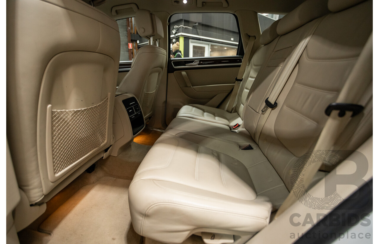 4/2015 Volkswagen Touareg V6 TDI (AWD) 7P MY15 4d Wagon Pure White Tubro Diesel 3.0L