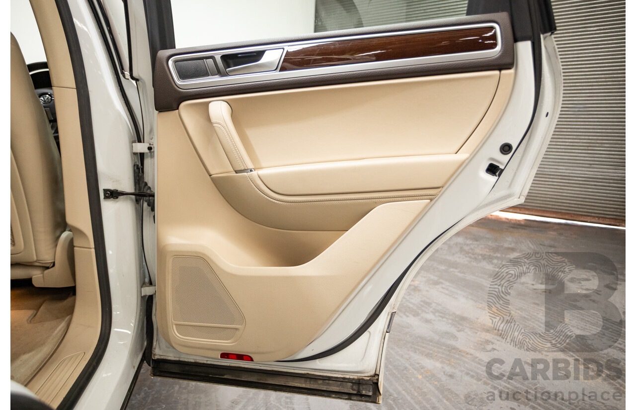 4/2015 Volkswagen Touareg V6 TDI (AWD) 7P MY15 4d Wagon Pure White Tubro Diesel 3.0L