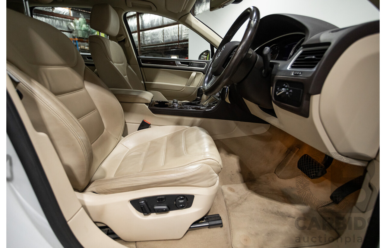 4/2015 Volkswagen Touareg V6 TDI (AWD) 7P MY15 4d Wagon Pure White Tubro Diesel 3.0L