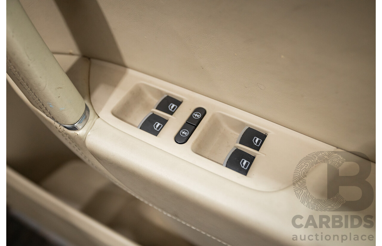 4/2015 Volkswagen Touareg V6 TDI (AWD) 7P MY15 4d Wagon Pure White Tubro Diesel 3.0L