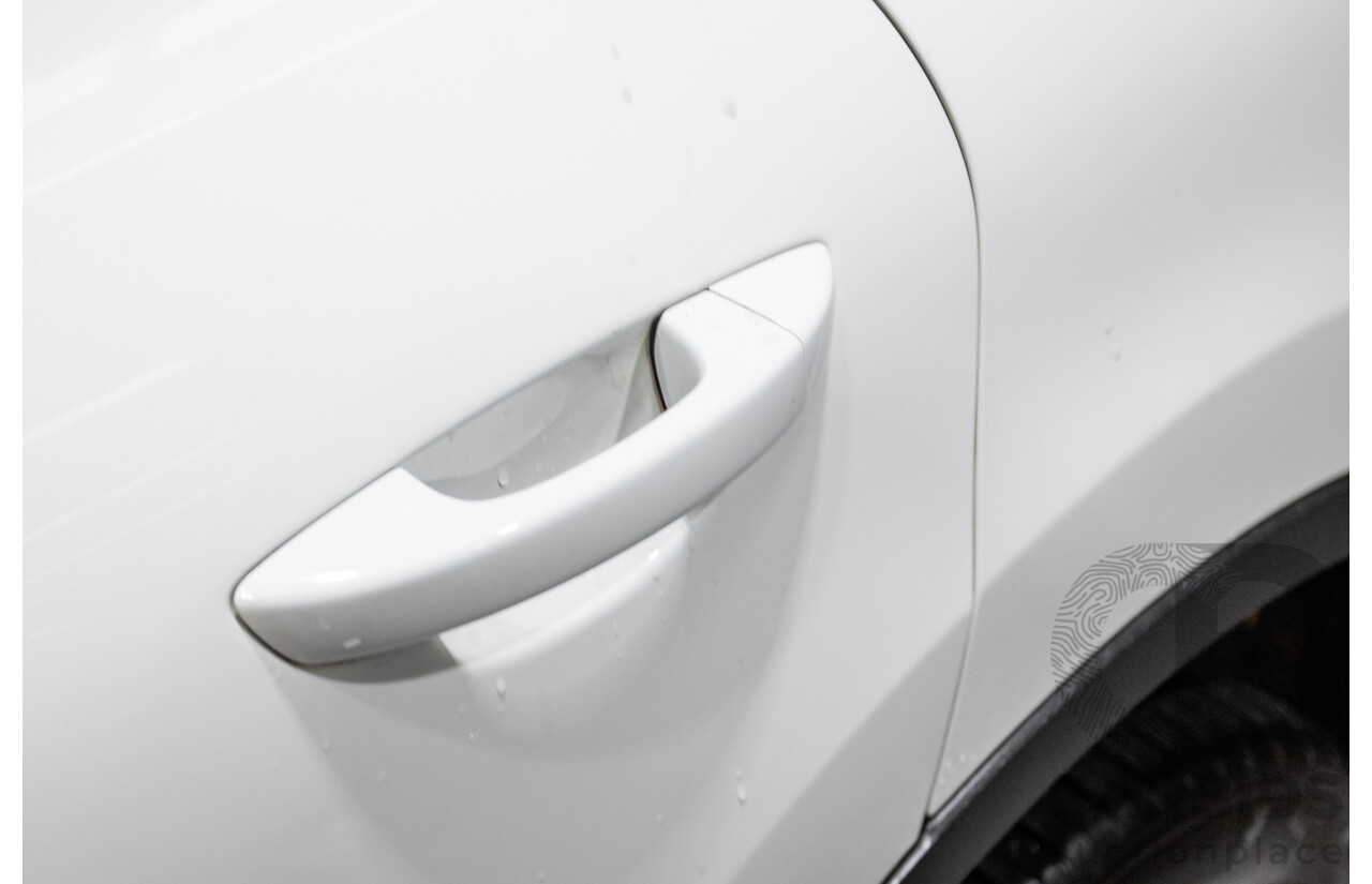 4/2015 Volkswagen Touareg V6 TDI (AWD) 7P MY15 4d Wagon Pure White Tubro Diesel 3.0L