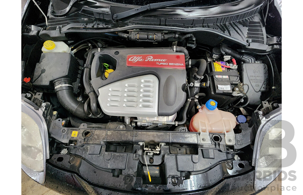 3/2010 Alfa Romeo Mito Sport  3d Hatchback Black 1.4L