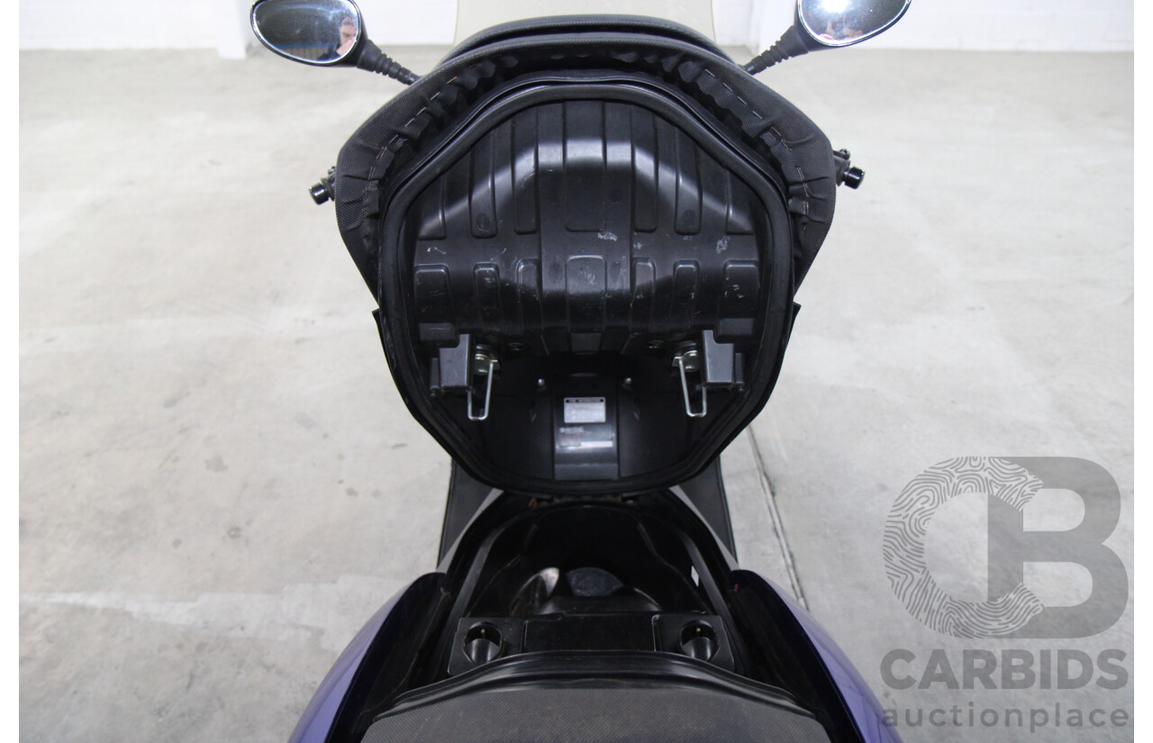 4/2004 Yamaha Majesty YP400 Scooter Automatic Moon Shadow Blue 400cc