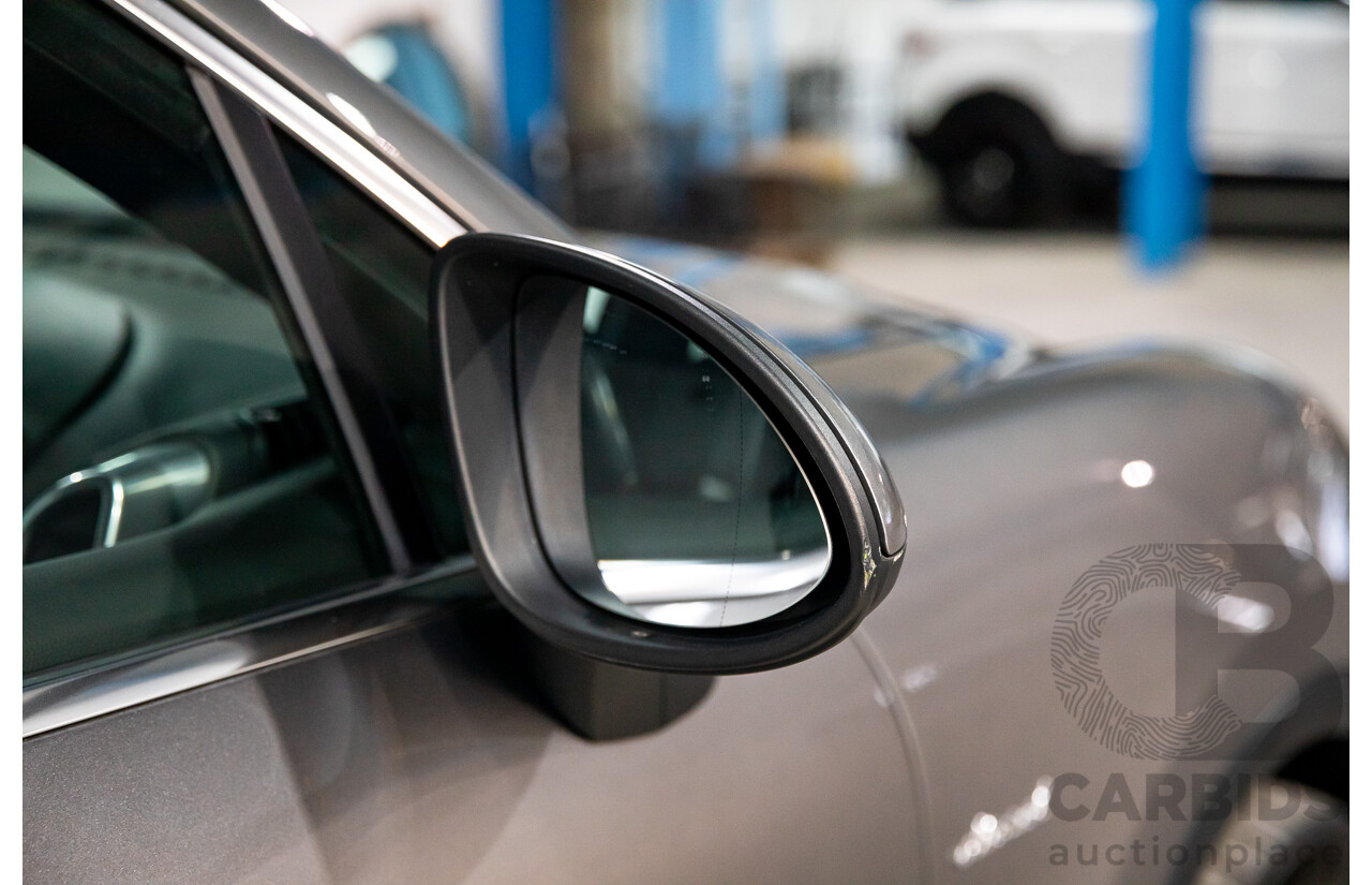 9/2013 Porsche Cayenne Diesel Series 2 MY14 4d Wagon Meteor Grey Metallic Turbo Diesel V6 3.0L