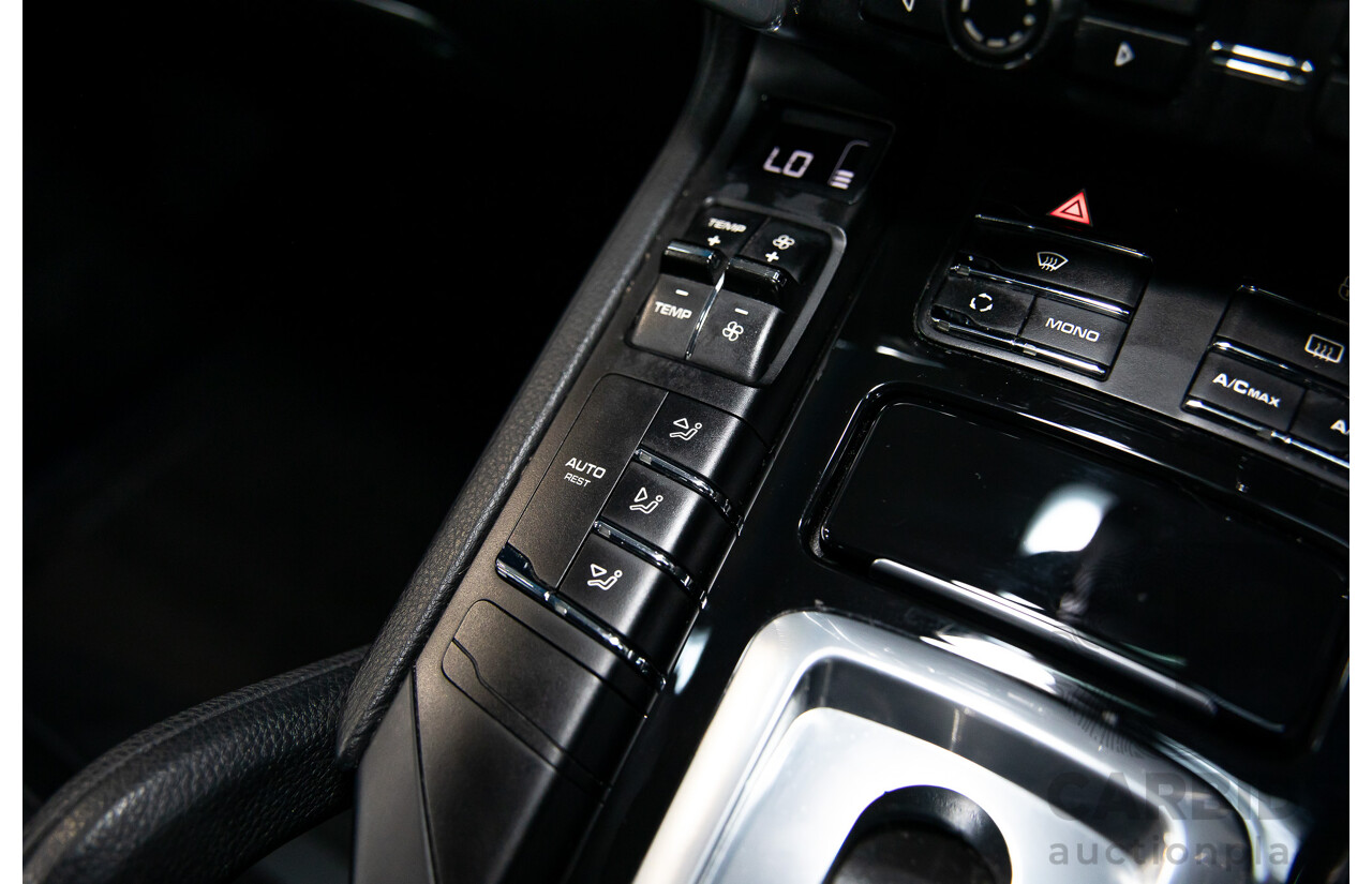 9/2013 Porsche Cayenne Diesel Series 2 MY14 4d Wagon Meteor Grey Metallic Turbo Diesel V6 3.0L