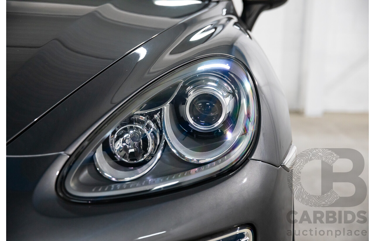 9/2013 Porsche Cayenne Diesel Series 2 MY14 4d Wagon Meteor Grey Metallic Turbo Diesel V6 3.0L