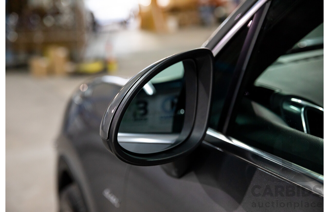 9/2013 Porsche Cayenne Diesel Series 2 MY14 4d Wagon Meteor Grey Metallic Turbo Diesel V6 3.0L