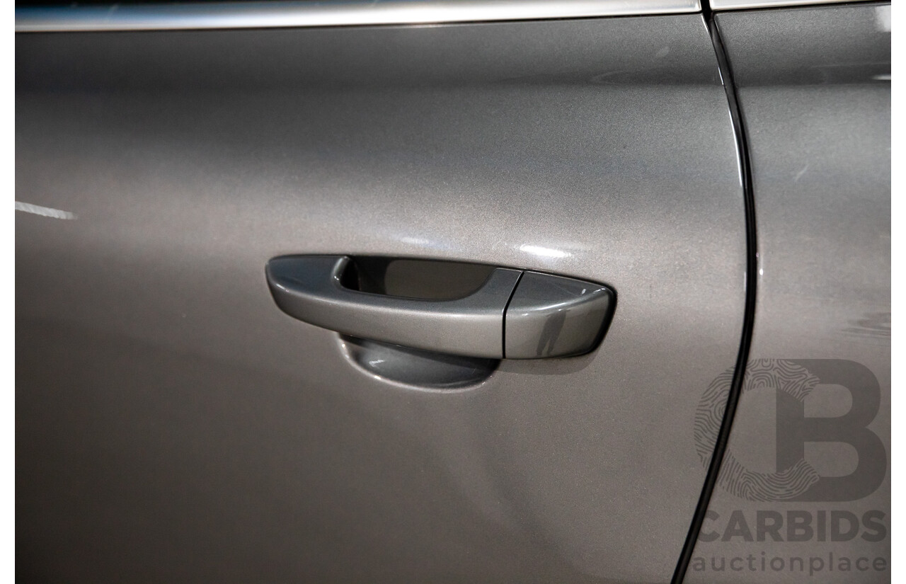 9/2013 Porsche Cayenne Diesel Series 2 MY14 4d Wagon Meteor Grey Metallic Turbo Diesel V6 3.0L