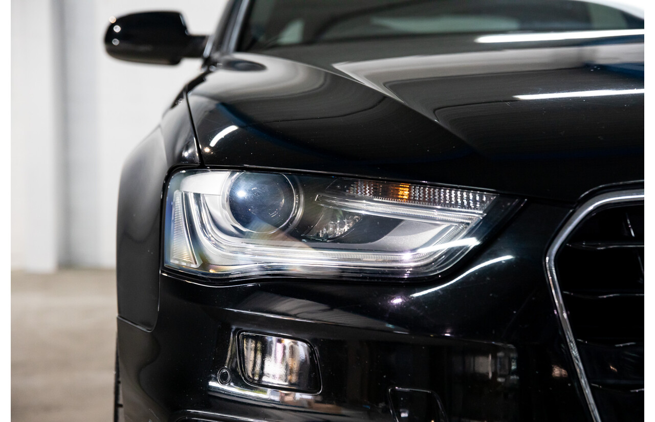 7/2015 Audi A4 2.0 TFSI Ambition Quattro B8 (8K) MY15 4d Sedan Mythos Black Metallic Turbo 2.0L