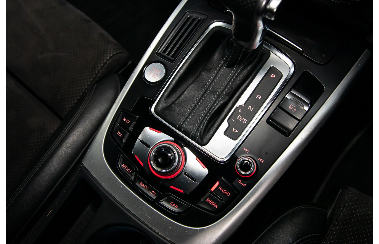 7/2015 Audi A4 2.0 TFSI Ambition Quattro B8 (8K) MY15 4d Sedan Mythos Black Metallic Turbo 2.0L