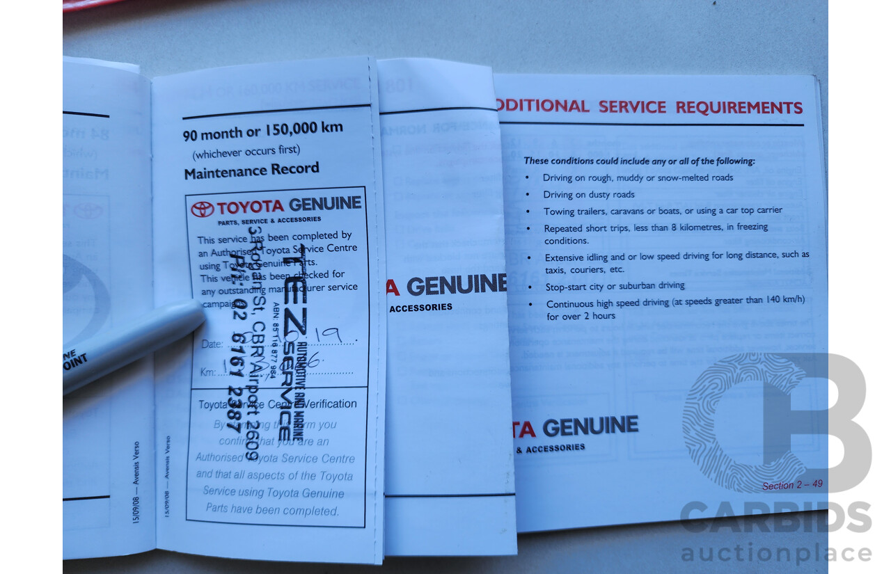 12/2008 Toyota Avensis Verso GLX ACM21R 4d Wagon White 2.4L