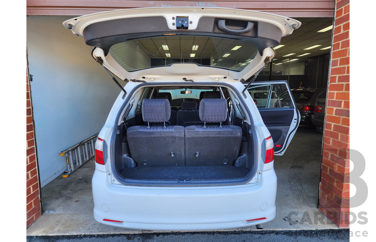 12/2008 Toyota Avensis Verso GLX ACM21R 4d Wagon White 2.4L