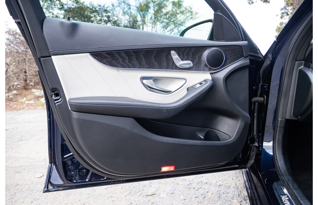 1/2015 Mercedes Benz C250 AMG Line W205 4d Sedan Cavansite Blue Metallic Turbo 2.0L