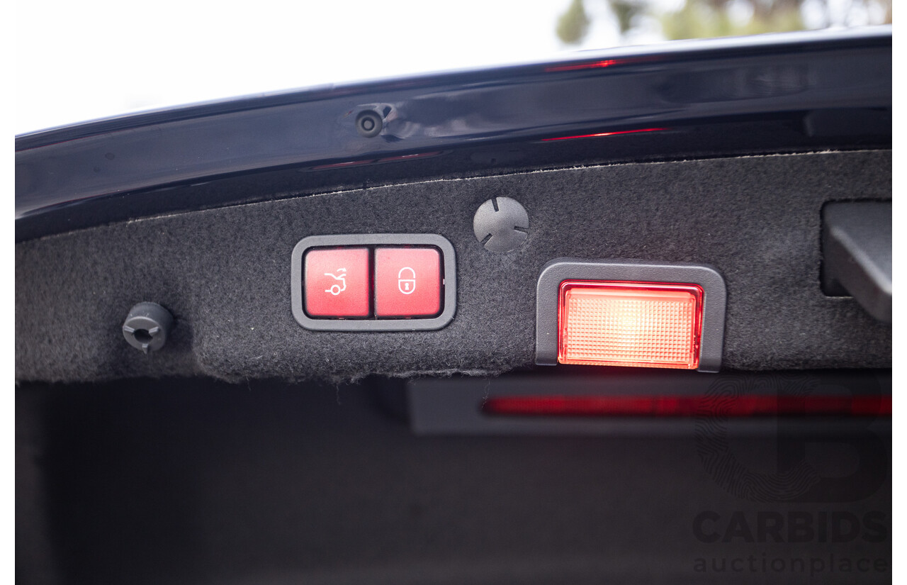 1/2015 Mercedes Benz C250 AMG Line W205 4d Sedan Cavansite Blue Metallic Turbo 2.0L