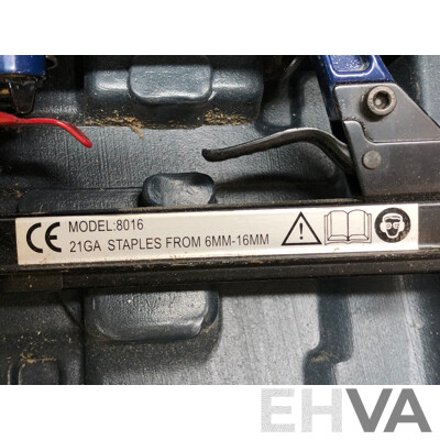 Project Air Pneumatic Nail Gun and Staple Gun Set