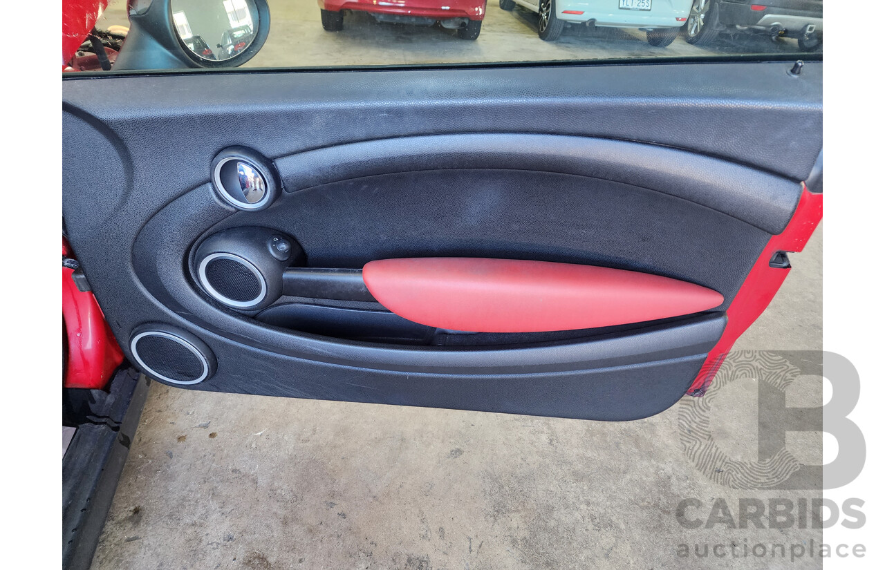 8/2011 Mini Cooper D R56 2d Hatchback Red 1.6L