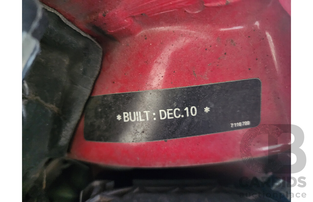 8/2011 Mini Cooper D R56 2d Hatchback Red 1.6L