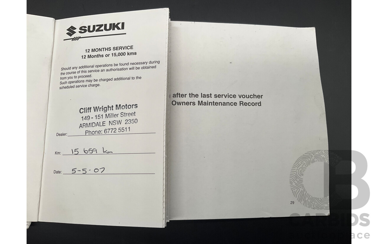 10/2005 Suzuki Liana 4d Sedan Superior White 1.8L
