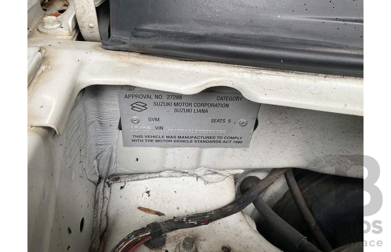 10/2005 Suzuki Liana 4d Sedan Superior White 1.8L