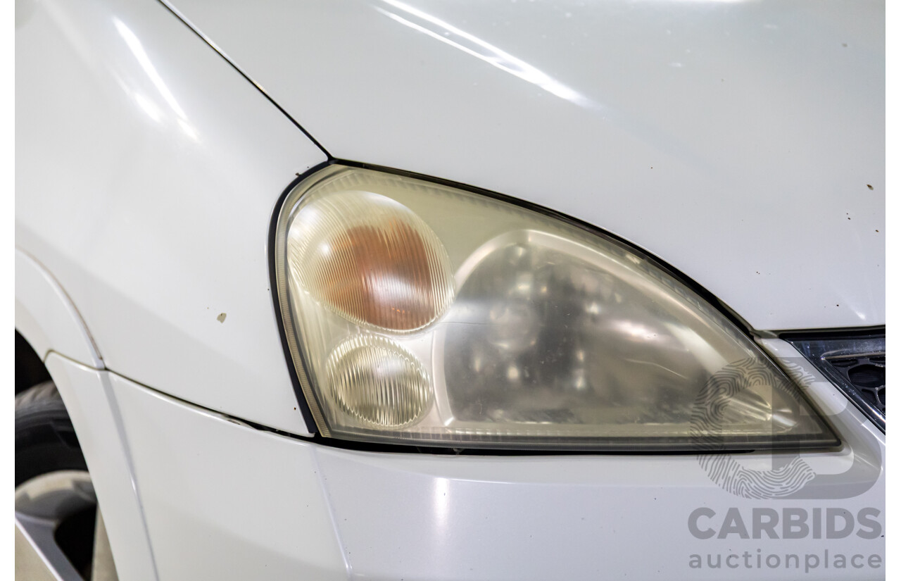 10/2005 Suzuki Liana 4d Sedan Superior White 1.8L