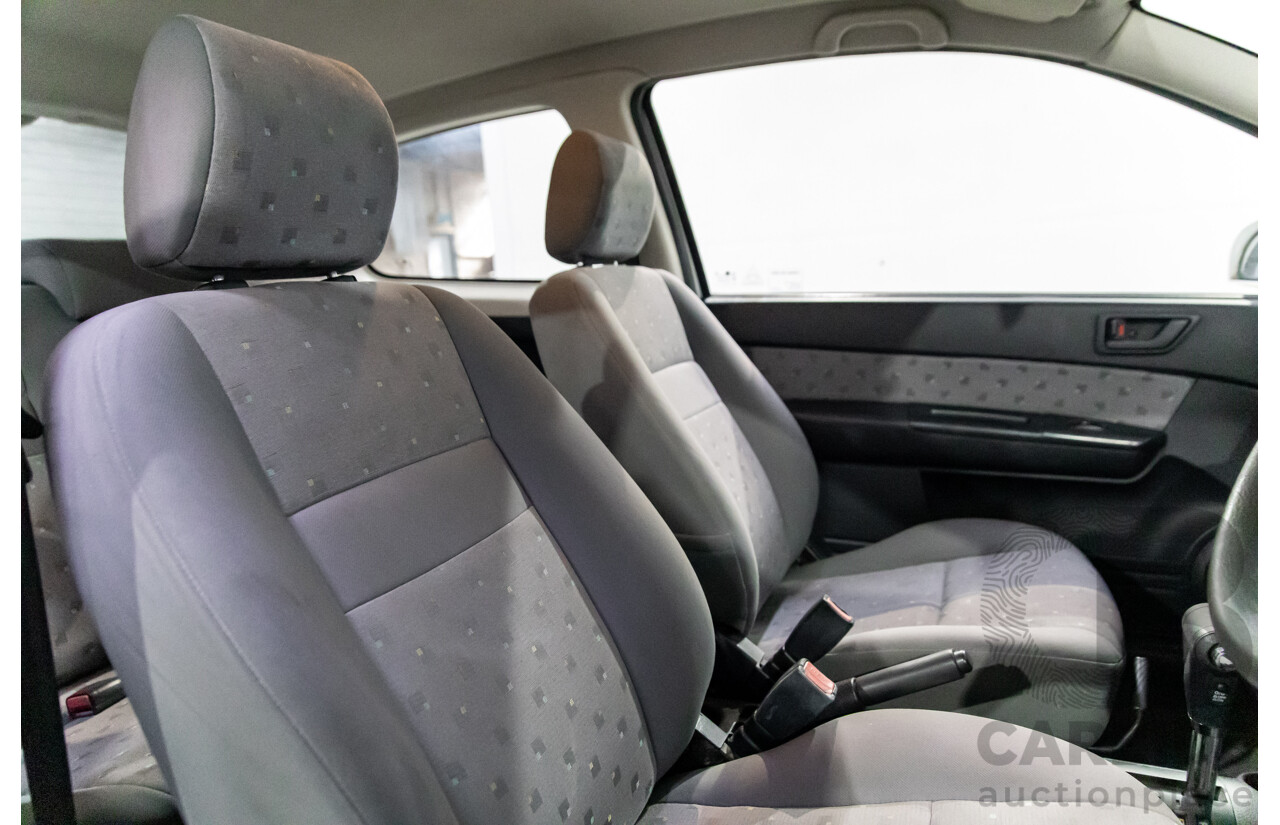 1/2005 Hyundai Getz XL TB 3d Hatchback Noble White 1.3L