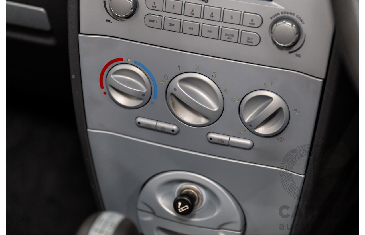 9/2013 Chery J1 S2X 5d Hatchback Sunpin Red Metallic 1.3L