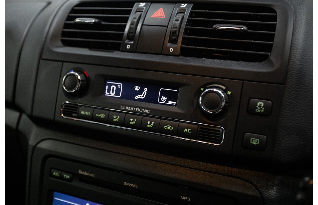 2/2013 Skoda Fabia RS 132 TSI 5JF MY13 5d Hatchback Silver 1.4L