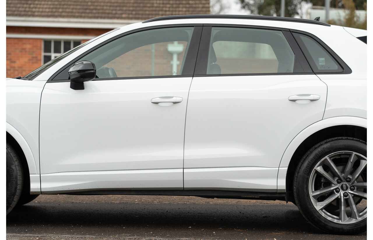 11/2022 Audi Q3 40 TFSI Quattro (AWD) F3 MY23 4d Wagon Glacier White Metallic Turbo 2.0L