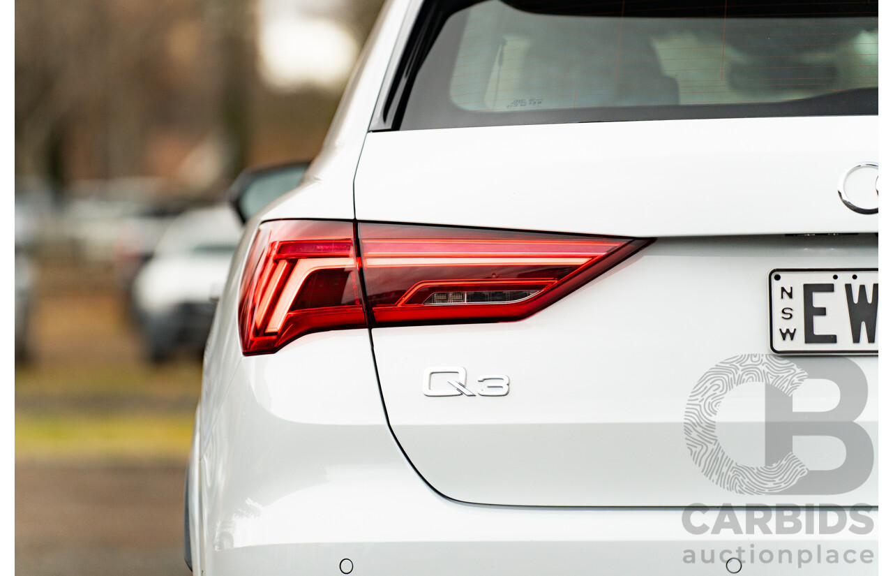 11/2022 Audi Q3 40 TFSI Quattro (AWD) F3 MY23 4d Wagon Glacier White Metallic Turbo 2.0L