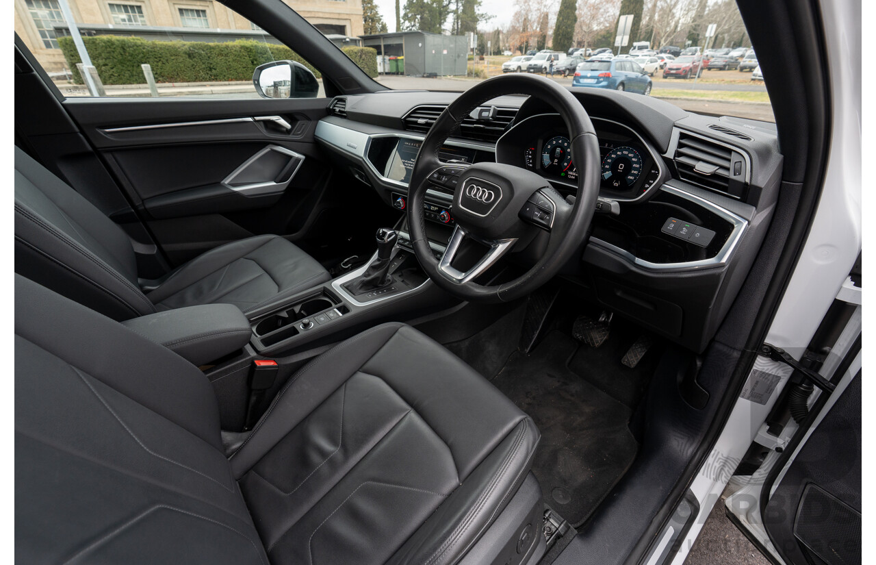 11/2022 Audi Q3 40 TFSI Quattro (AWD) F3 MY23 4d Wagon Glacier White Metallic Turbo 2.0L