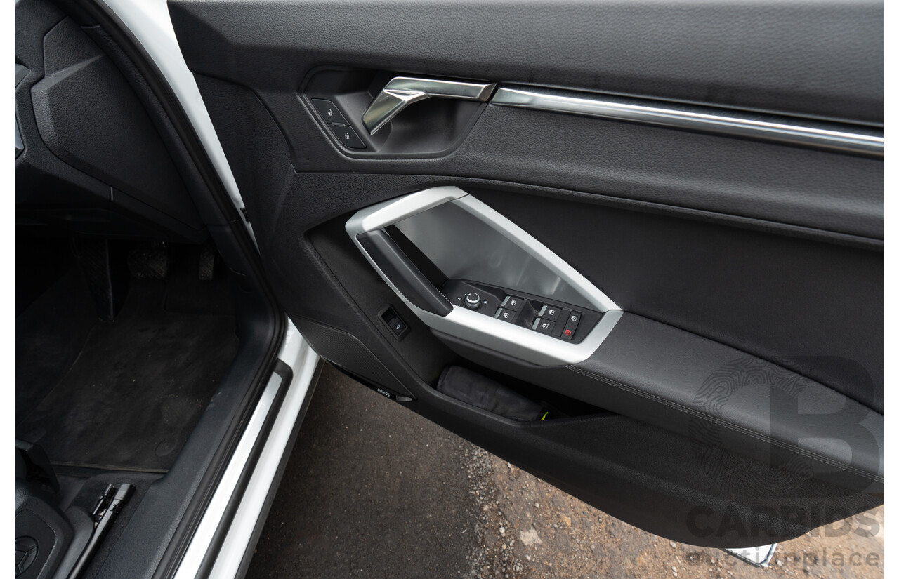 11/2022 Audi Q3 40 TFSI Quattro (AWD) F3 MY23 4d Wagon Glacier White Metallic Turbo 2.0L