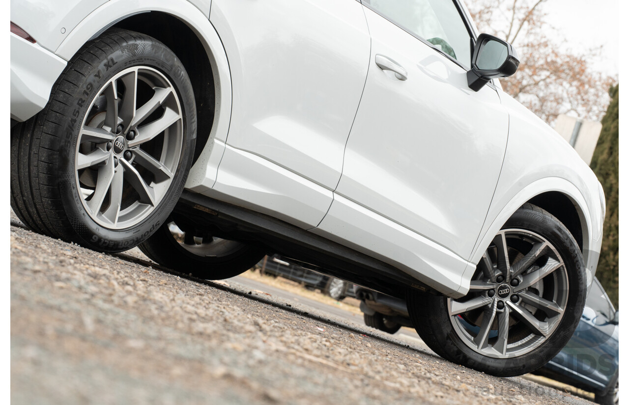 11/2022 Audi Q3 40 TFSI Quattro (AWD) F3 MY23 4d Wagon Glacier White Metallic Turbo 2.0L